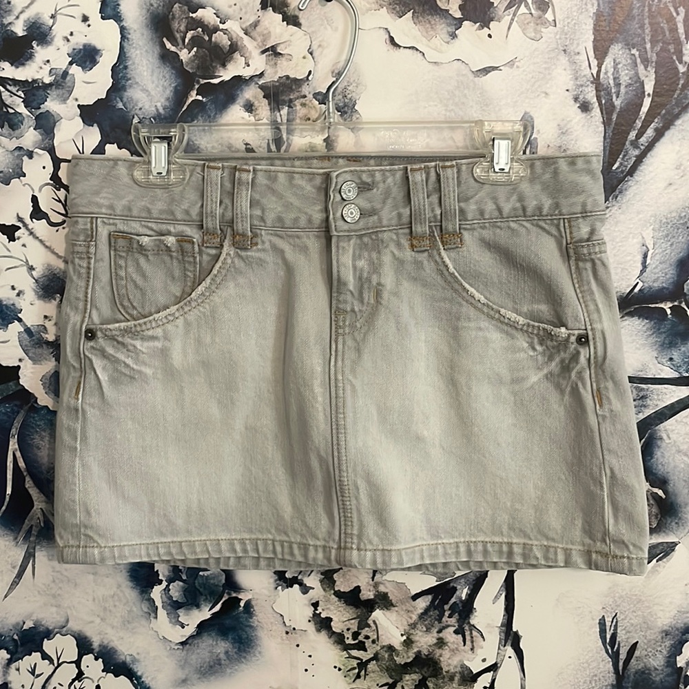 Gap Skirt